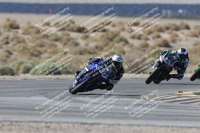 media/Oct-05-2025-CVMA (Sun) [[beeef4f201]]/Race 2-Supersport Middleweight/